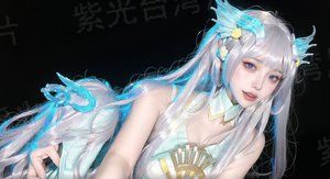 山茶花飘零